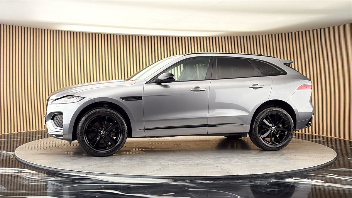 More views of Jaguar F-PACE