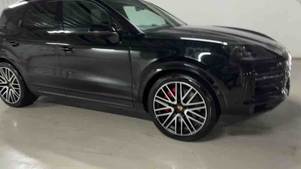 More views of Porsche Cayenne
