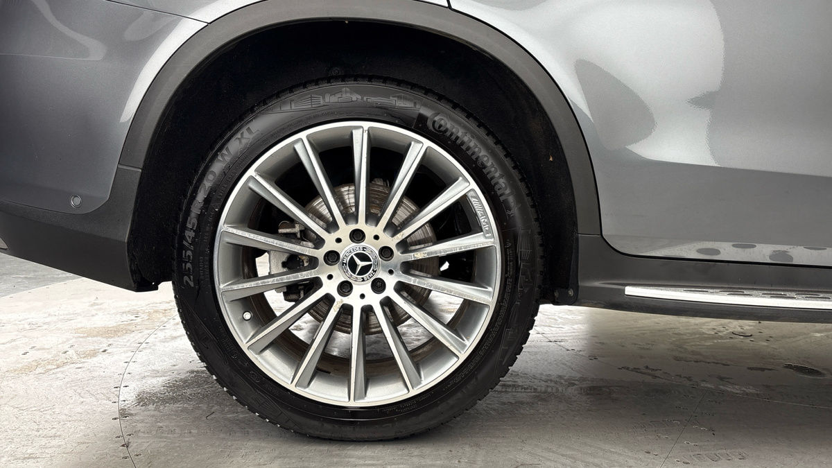 Mercedes-Benz GLC Image 10