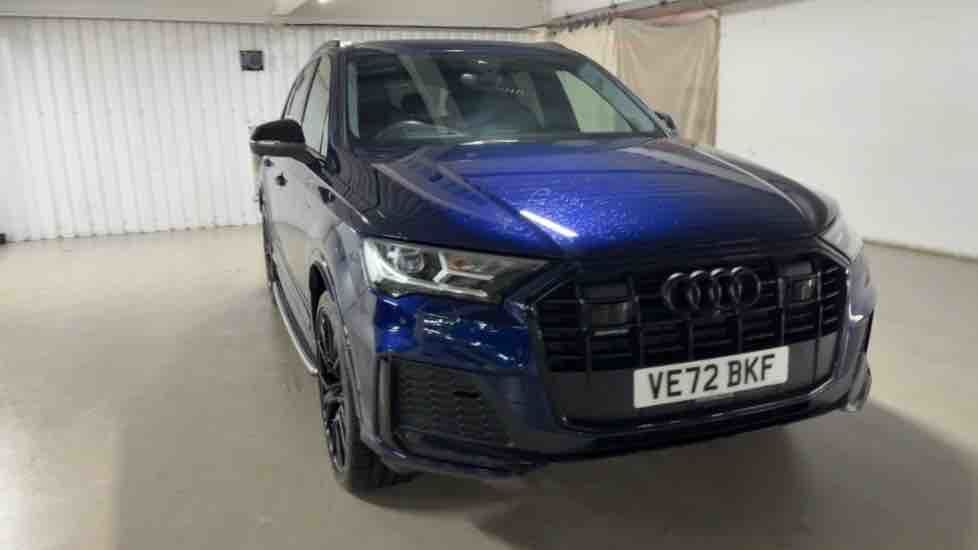 More views of Audi Q7