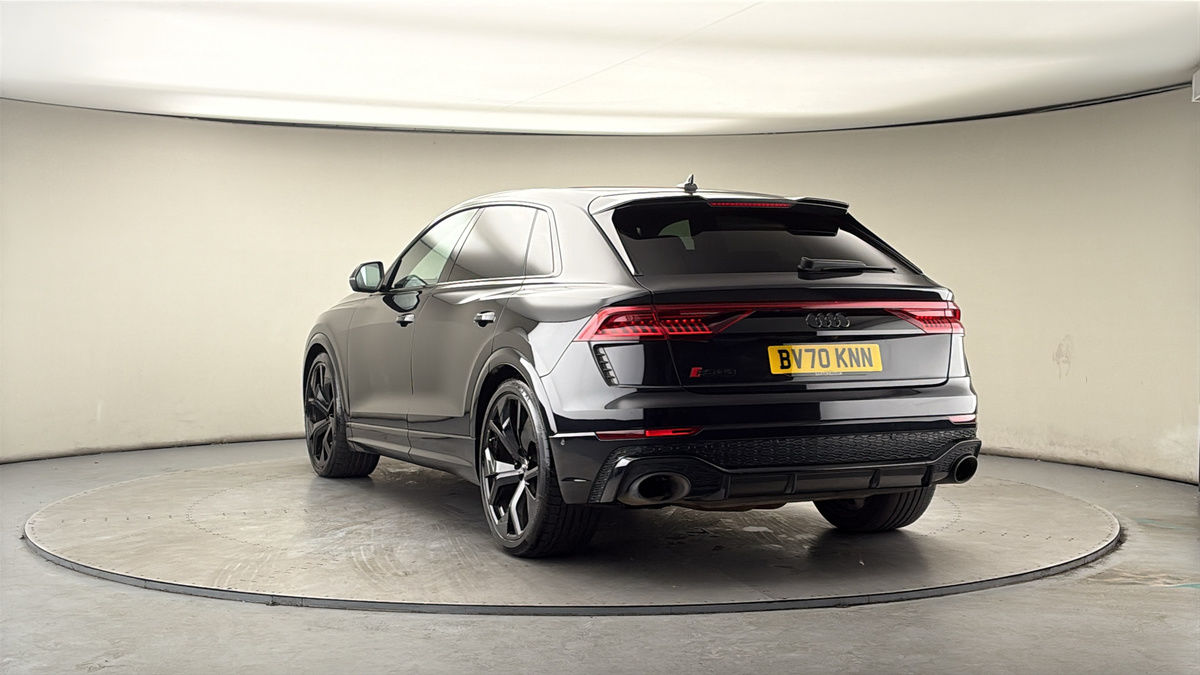 More views of Audi RSQ8