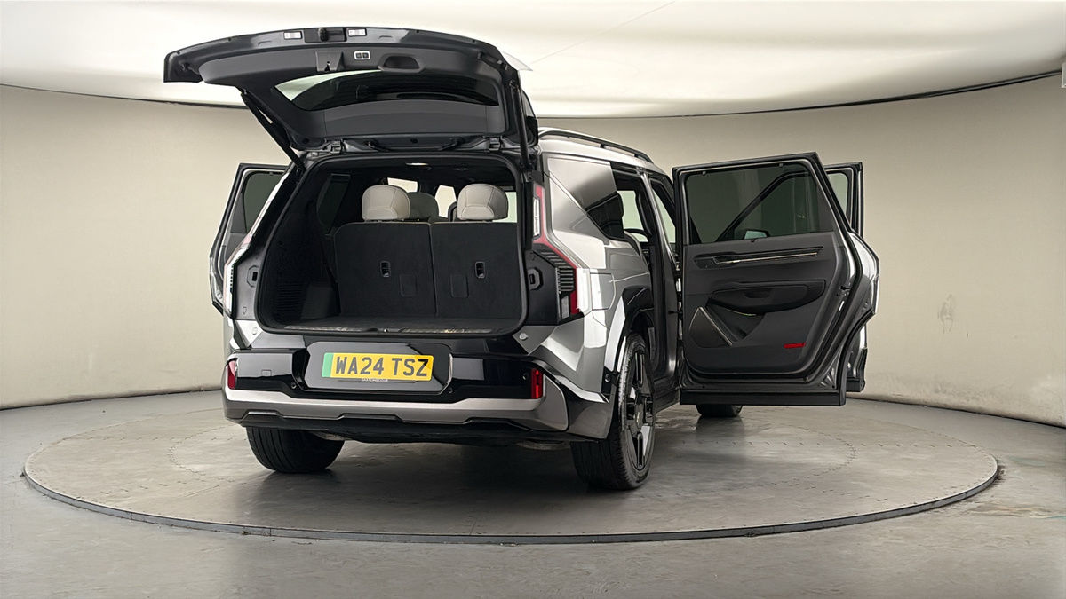 More views of Kia EV9