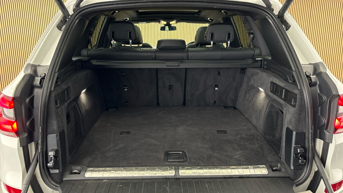BMW X5 Image 11