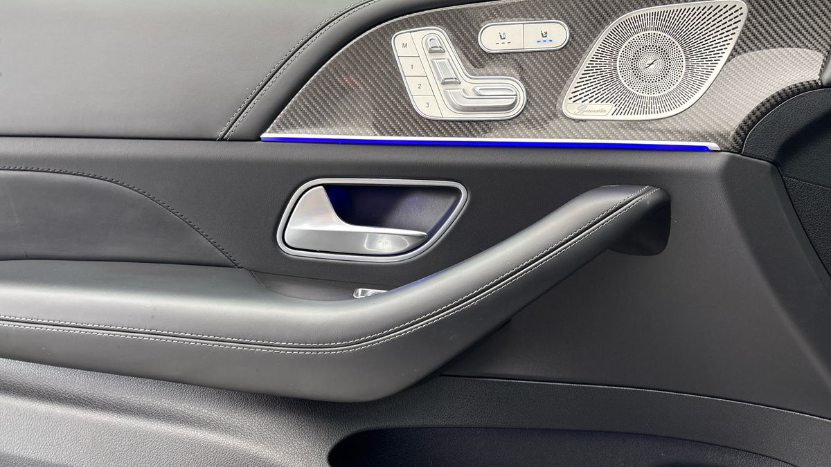Mercedes-Benz GLE Image 19