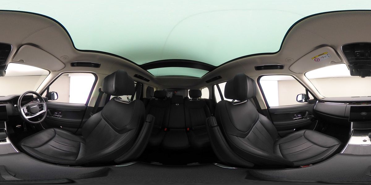 More views of Land Rover Range Rover