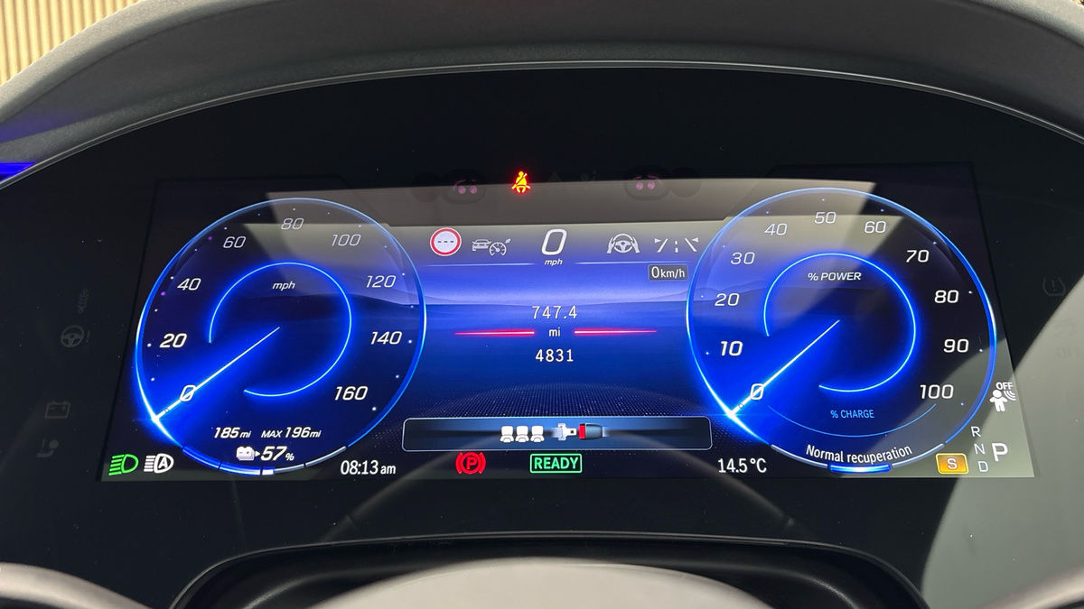 Mercedes-Benz EQE Image 35