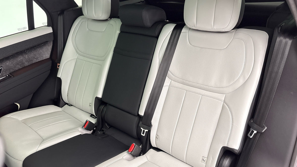 Land Rover Range Rover Sport Urban Image 8