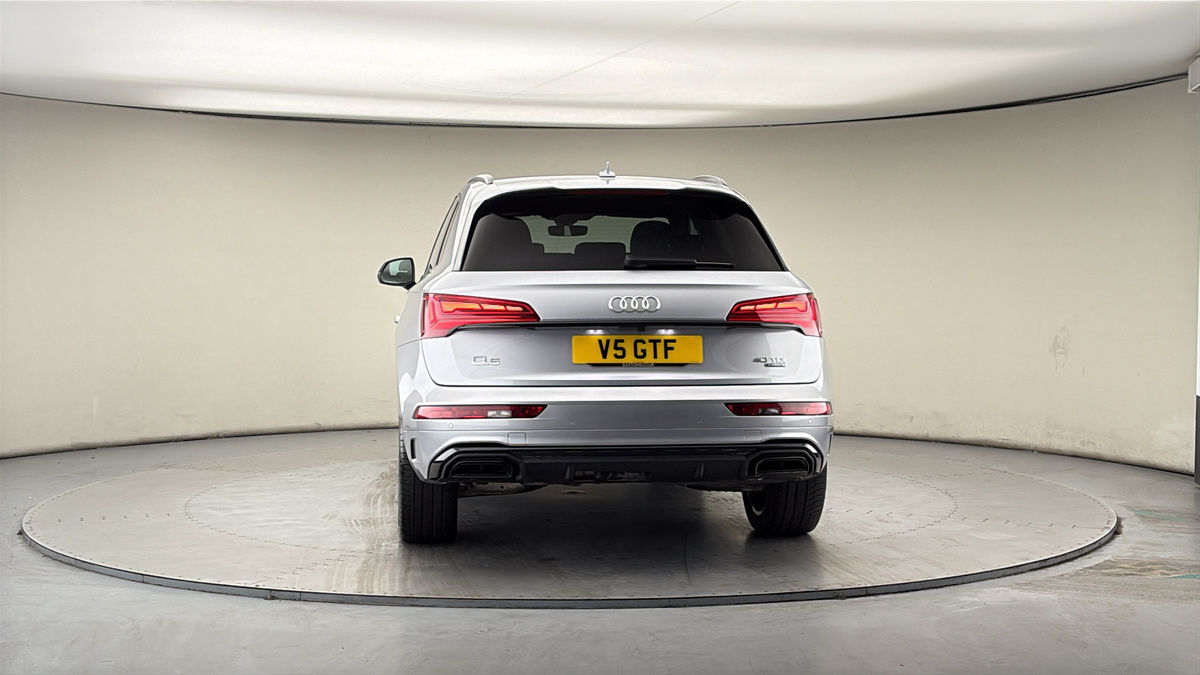 More views of Audi Q5