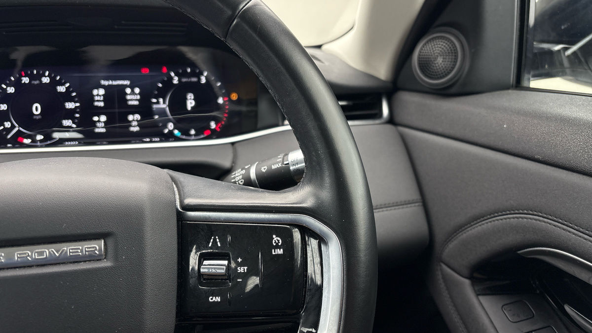 Land Rover Range Rover Evoque Image 14