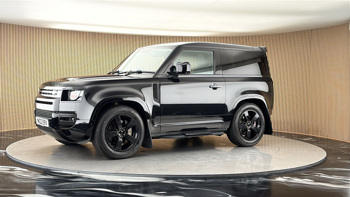 More views of Land Rover Defender 90