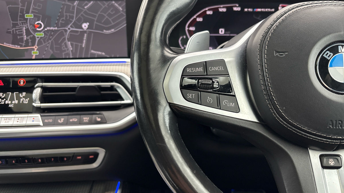 BMW X5 Image 13