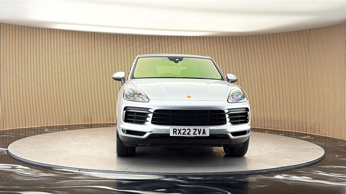 More views of Porsche Cayenne