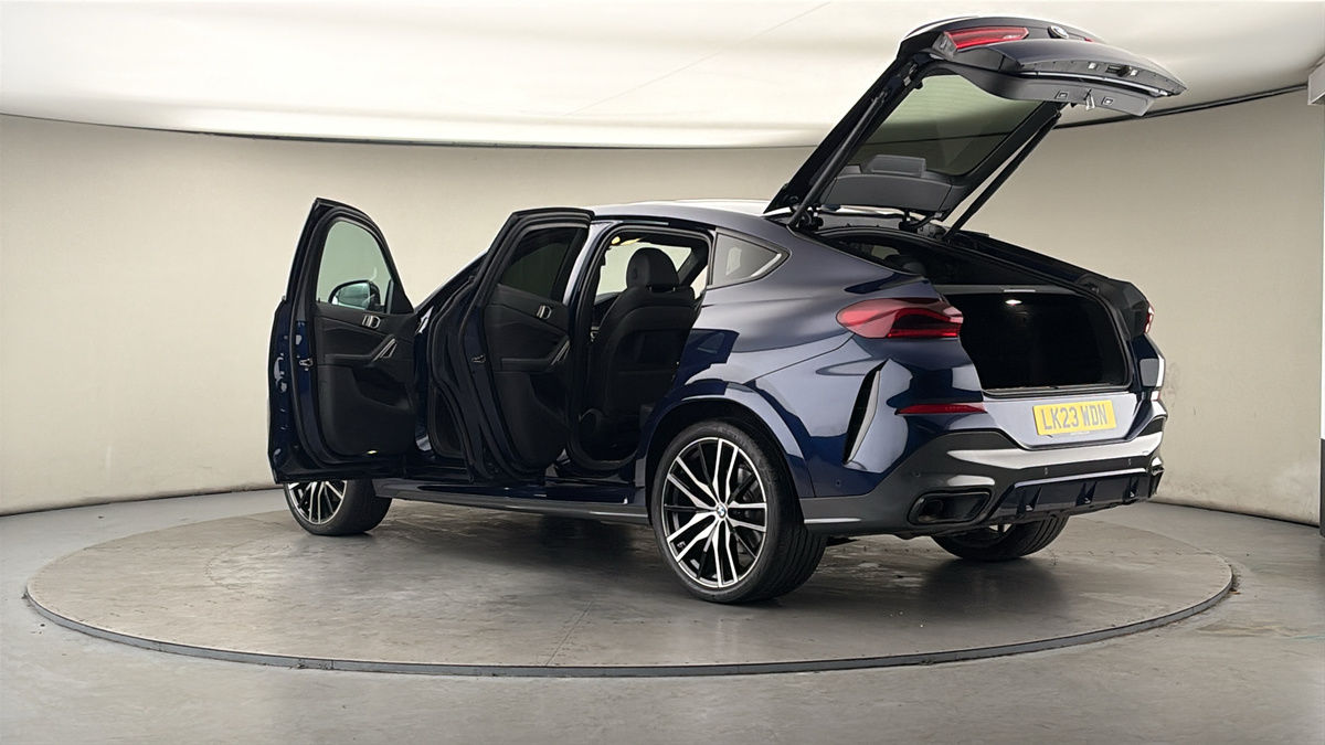 More views of BMW X6