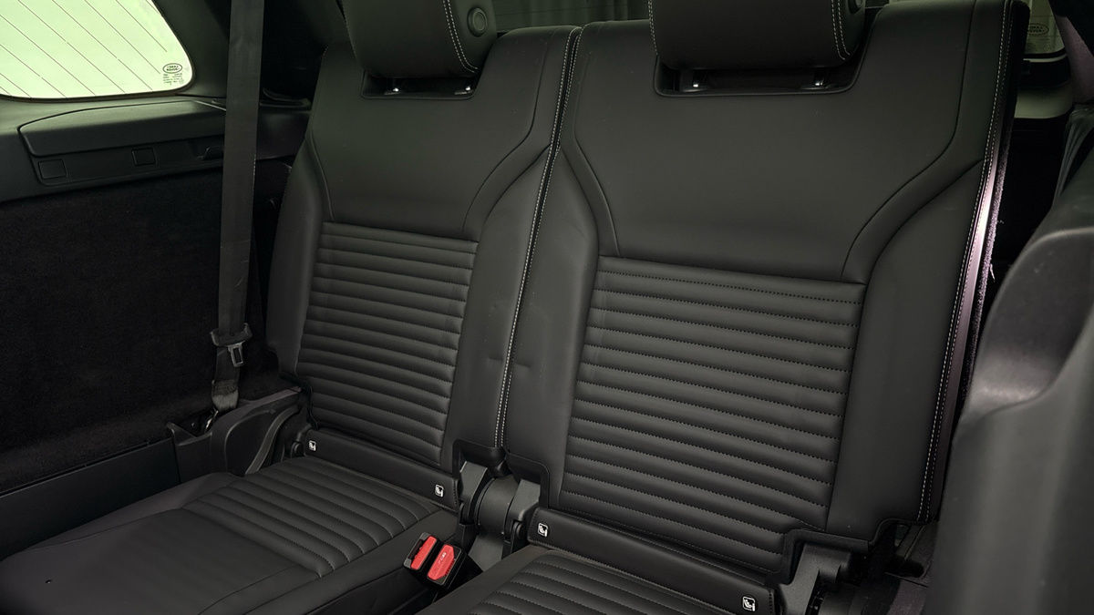 Land Rover Discovery Image 26