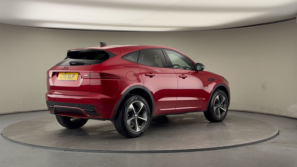 Jaguar E-PACE Image 21