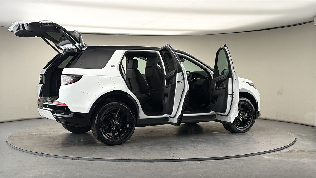 More views of Land Rover Discovery Sport