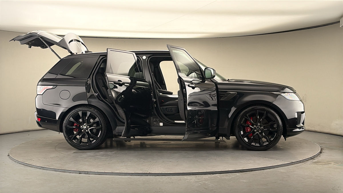 More views of Land Rover Range Rover Sport