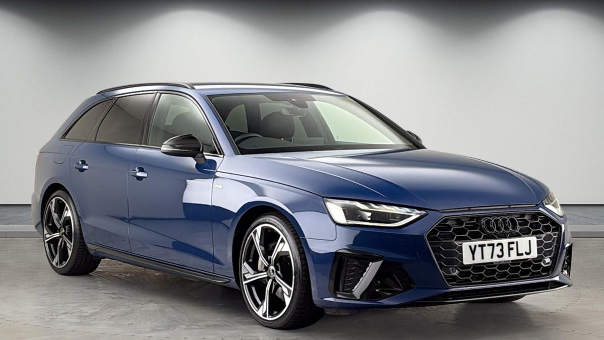 Audi A4 Avant Sticky Header Image