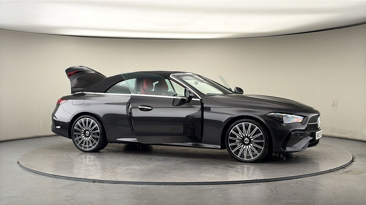 More views of Mercedes-Benz CLE