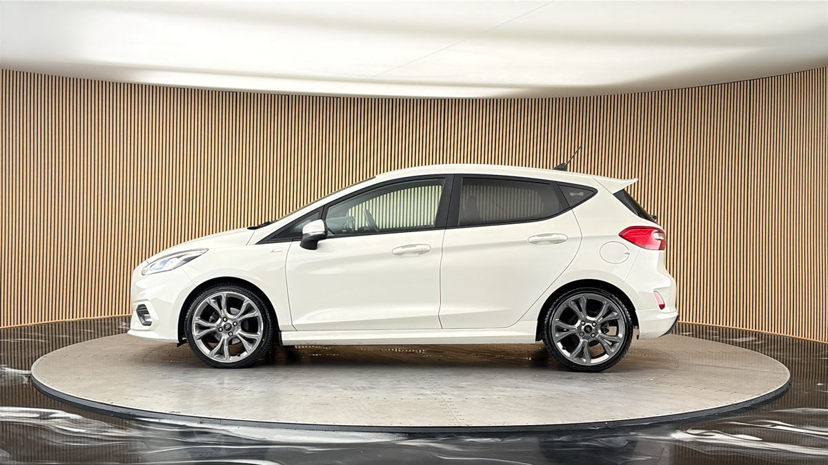 Ford Fiesta Image 15