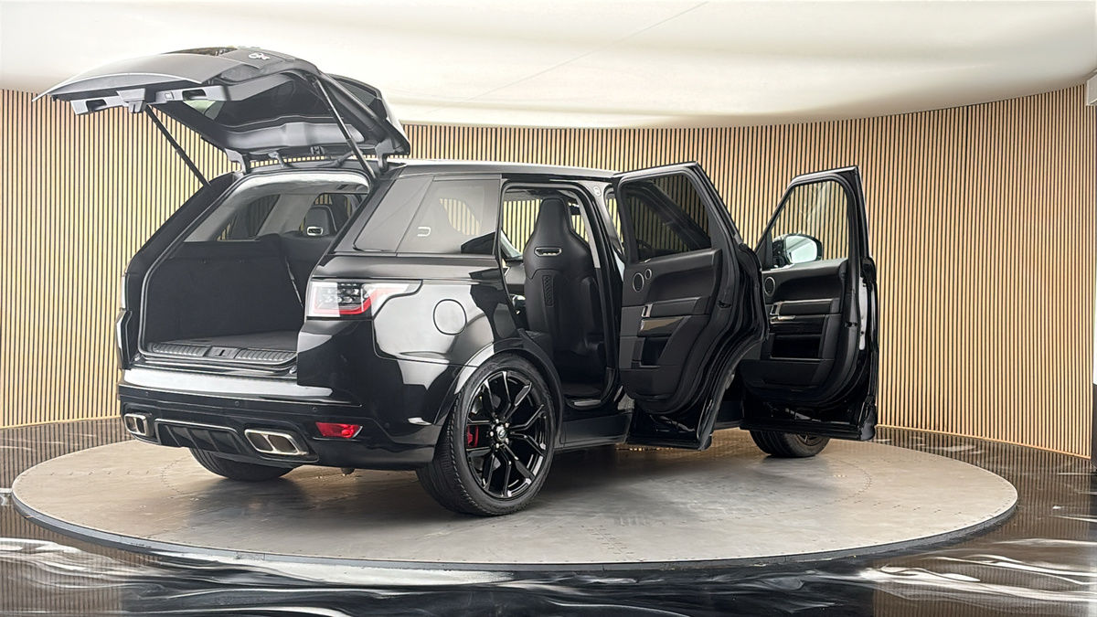 More views of Land Rover Range Rover Sport