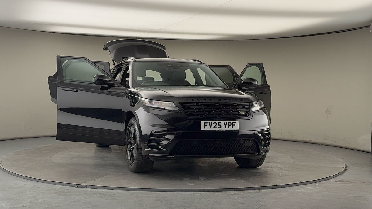 More views of Land Rover Range Rover Velar