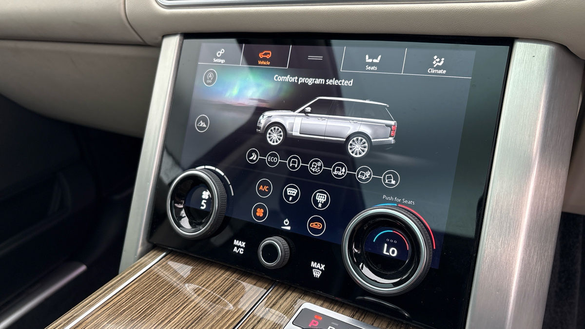 Land Rover Range Rover Image 27