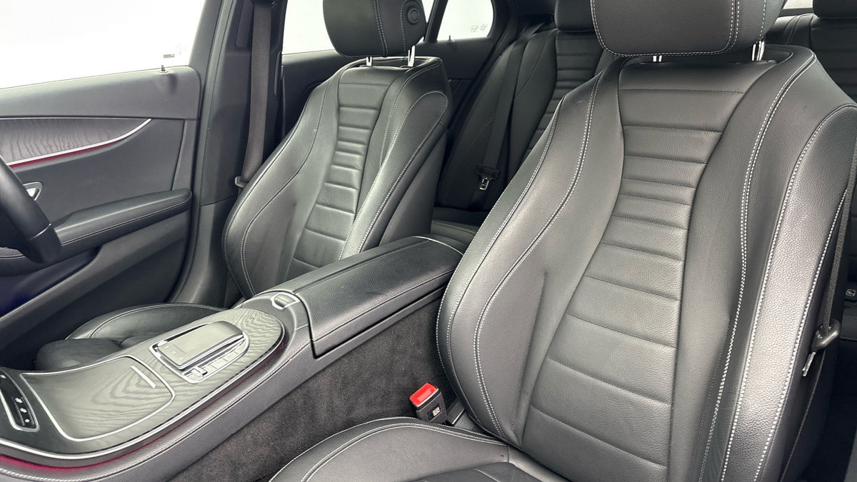 Mercedes-Benz E Class Image 7