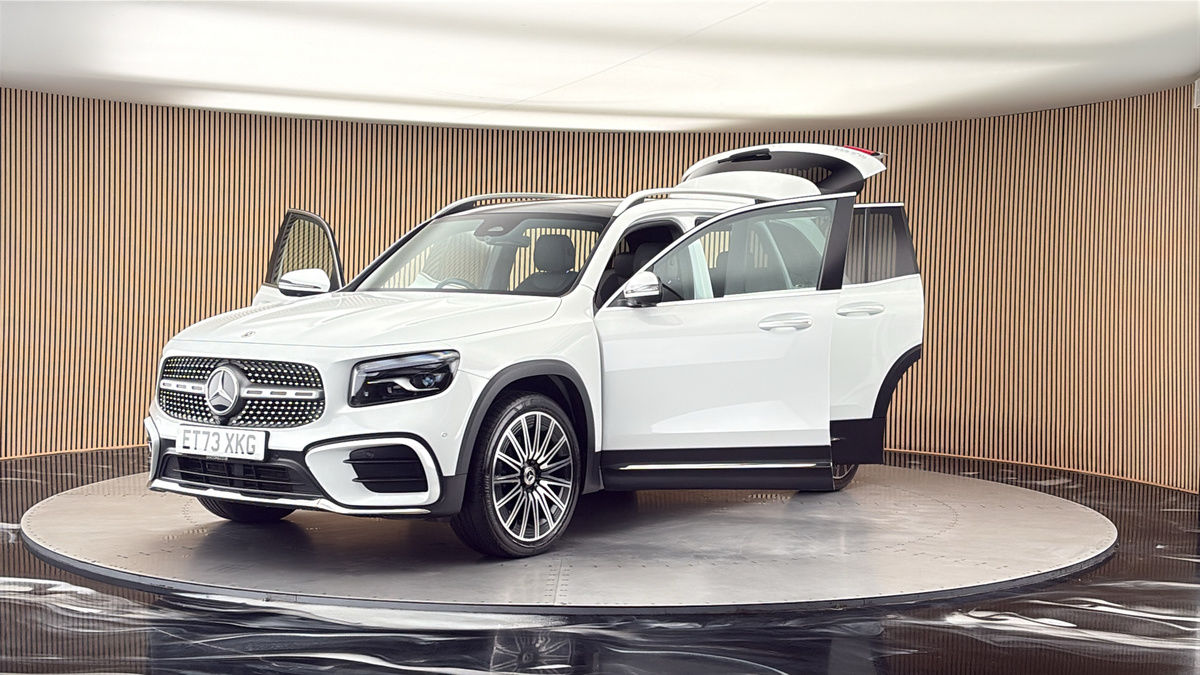 More views of Mercedes-Benz GLB