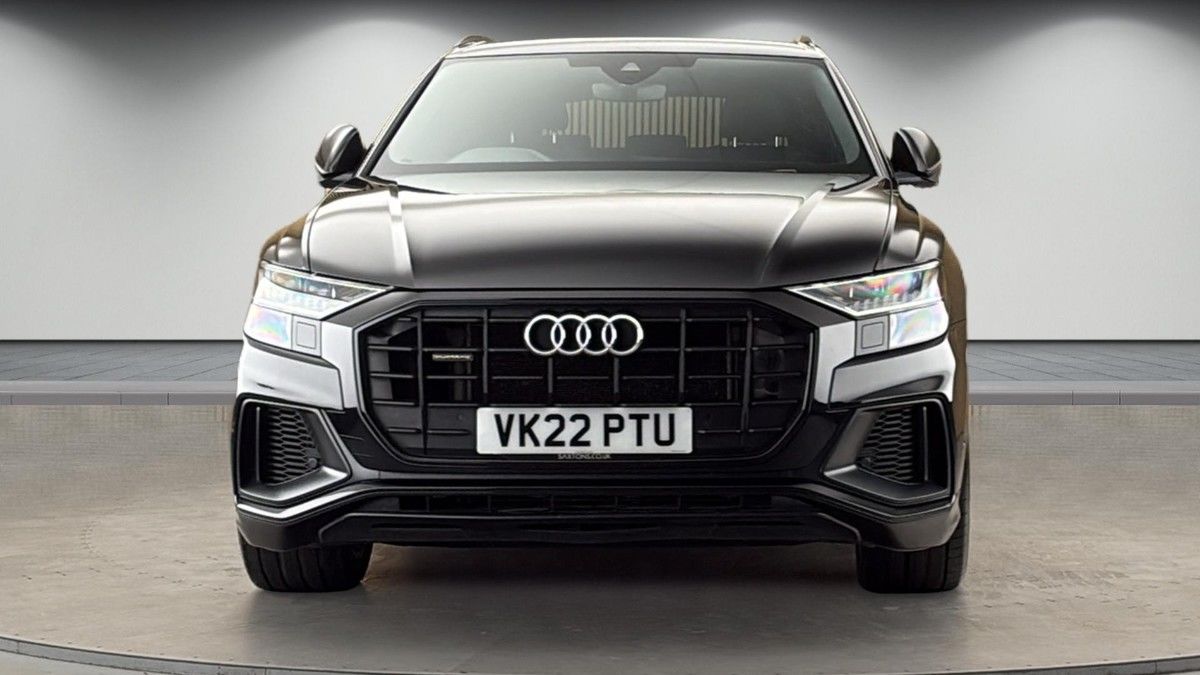 Audi Q8 Image 3