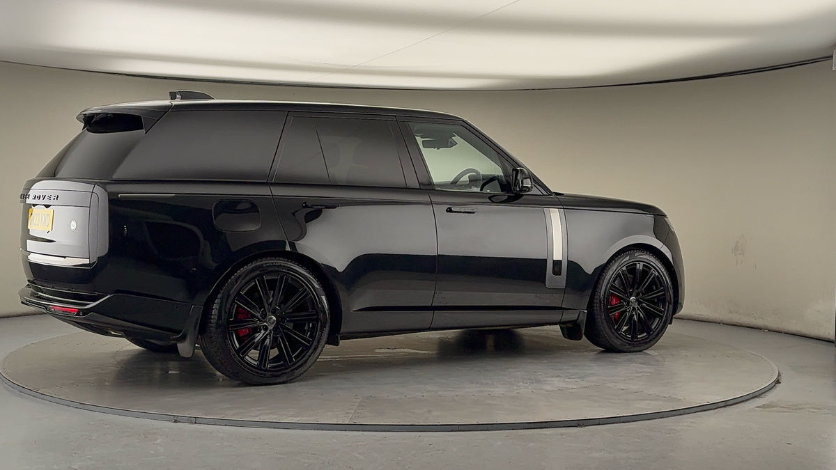 More views of Land Rover Range Rover