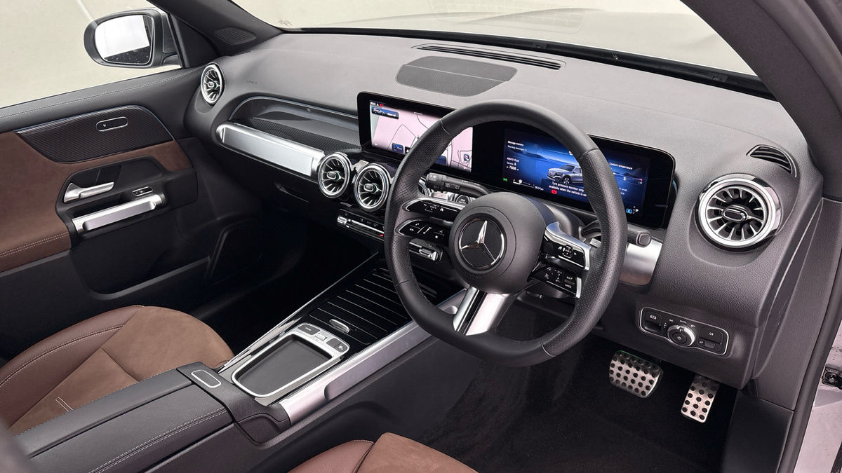 Mercedes-Benz GLB Image 5