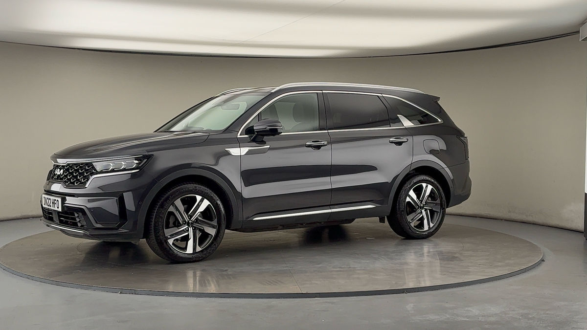 More views of Kia Sorento