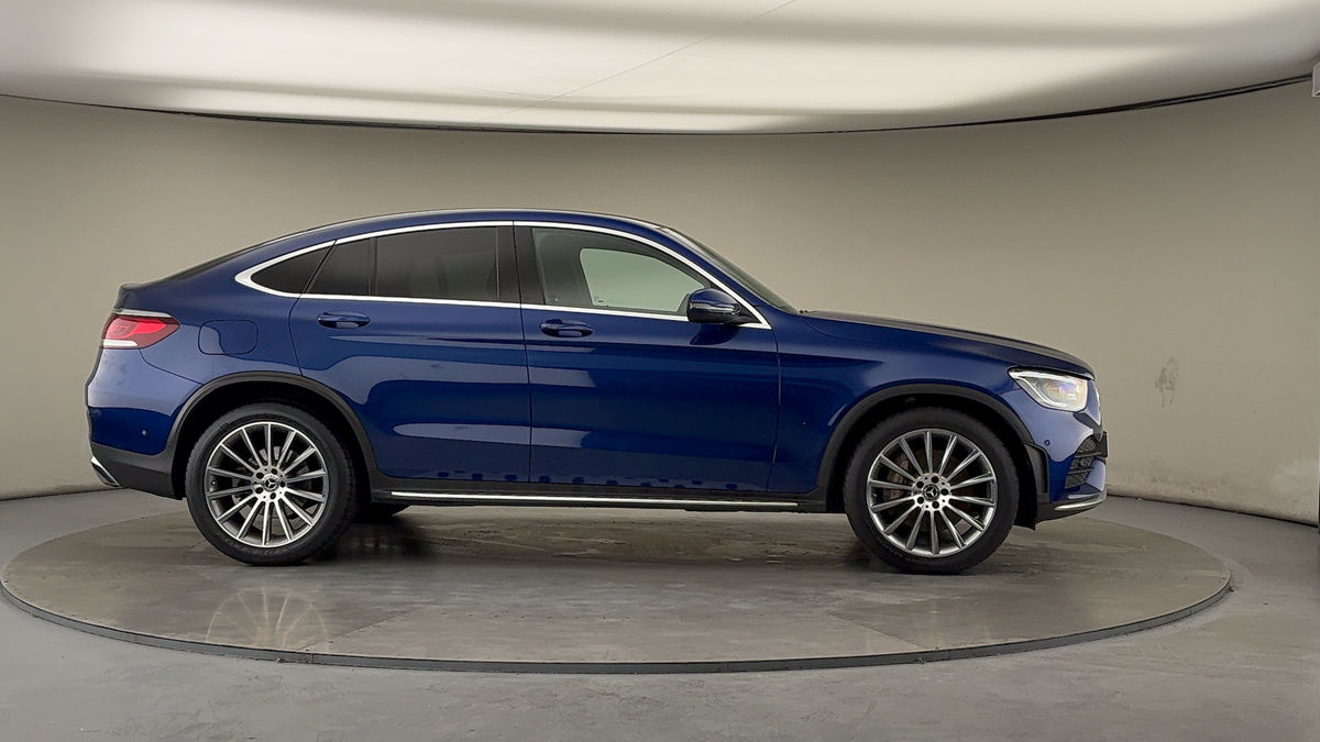 More views of Mercedes-Benz GLC