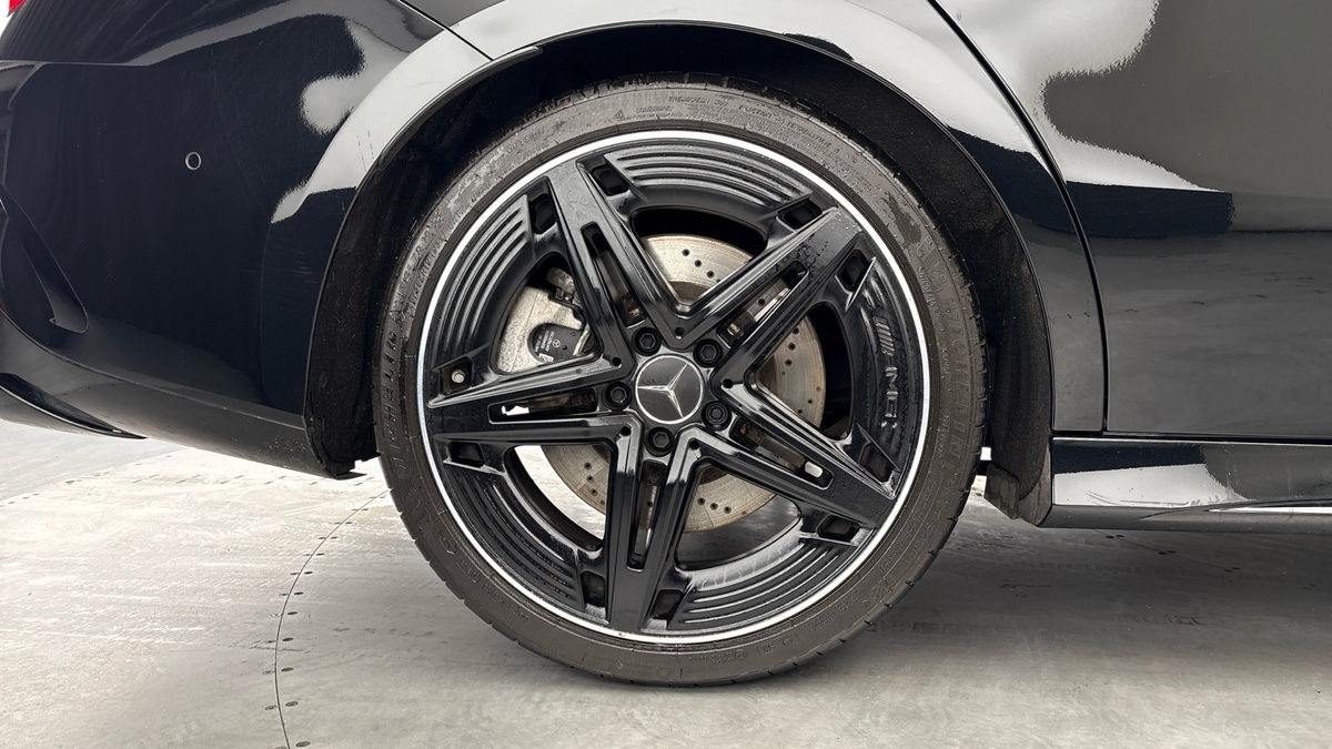 Mercedes-Benz CLA Image 10