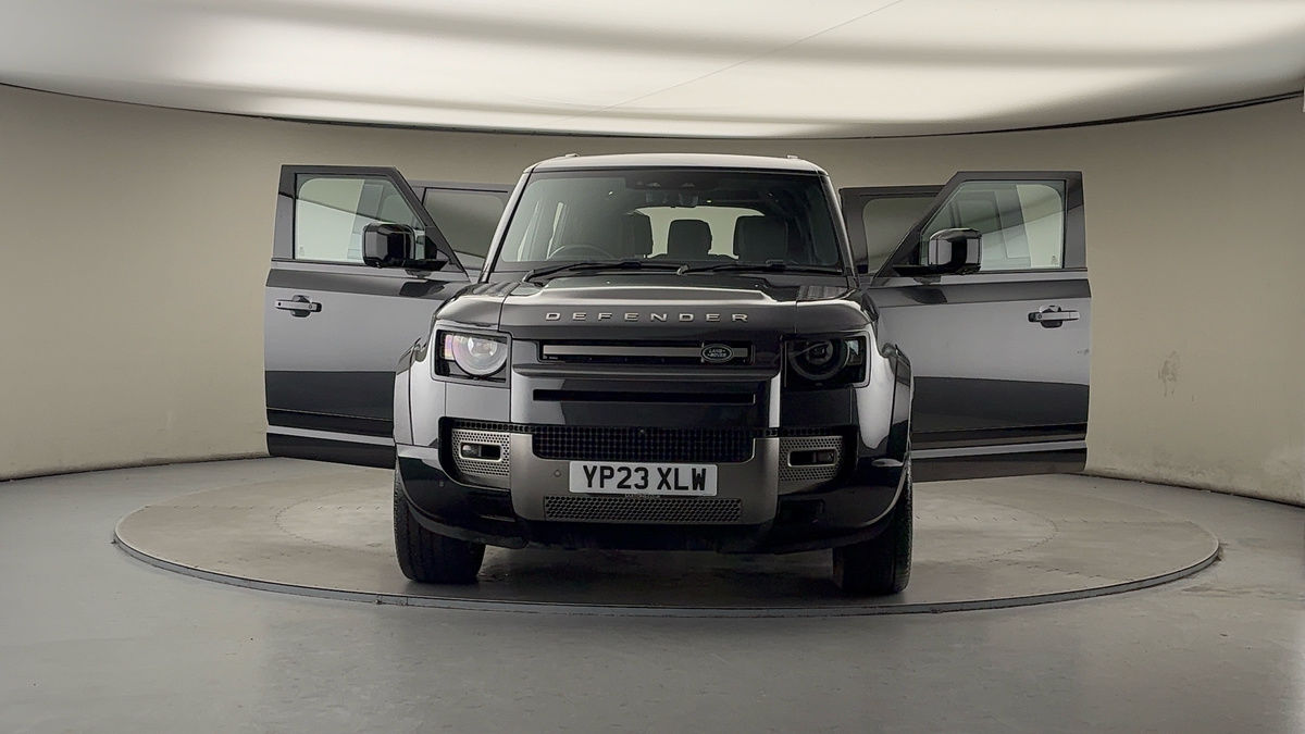 More views of Land Rover Defender 130