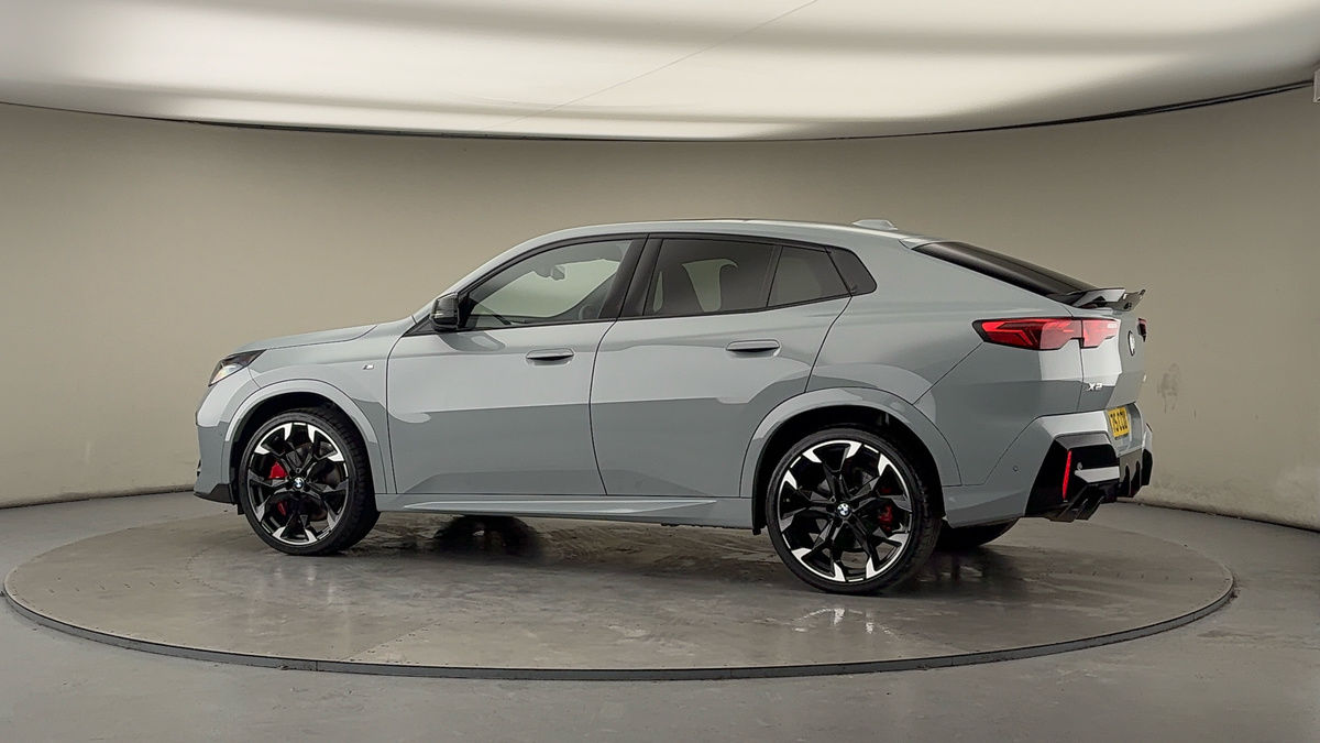 More views of BMW X2