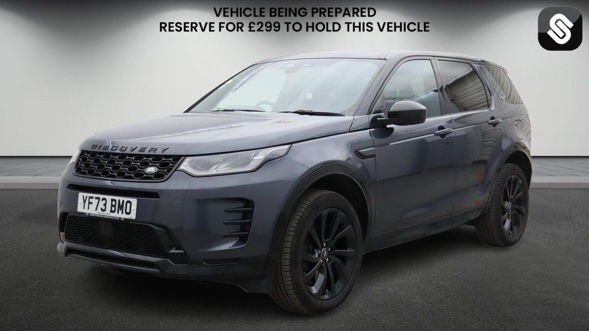 Land Rover Discovery Sport Image 2
