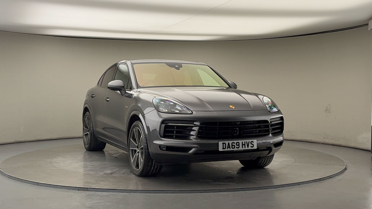 More views of Porsche Cayenne