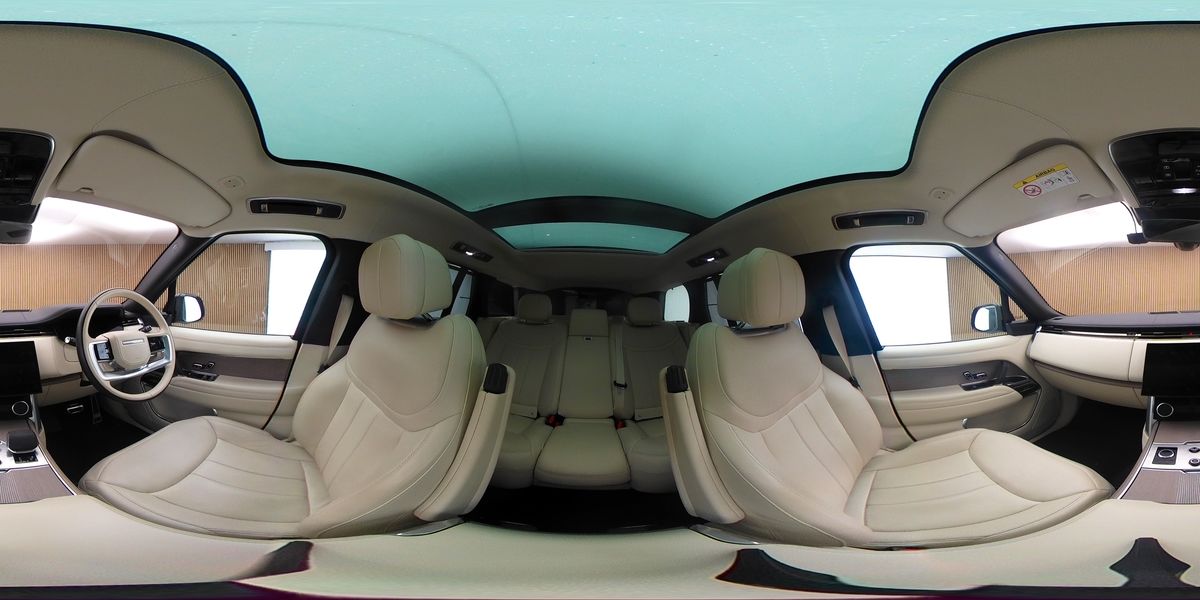 More views of Land Rover Range Rover