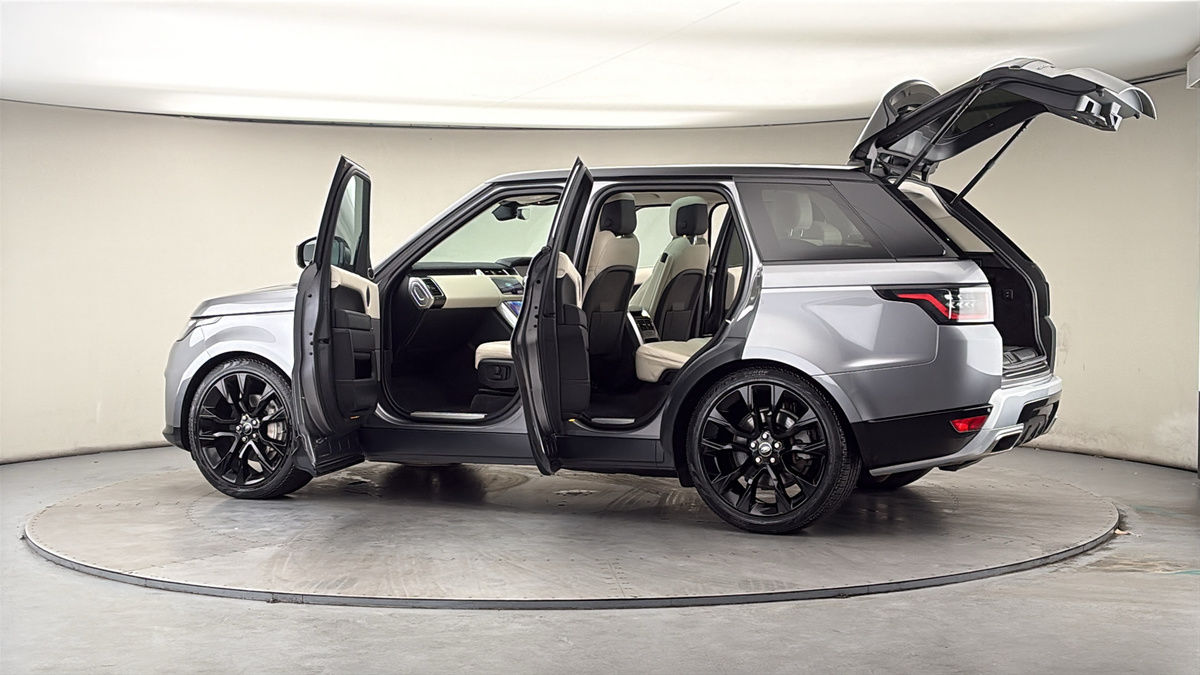 More views of Land Rover Range Rover Sport