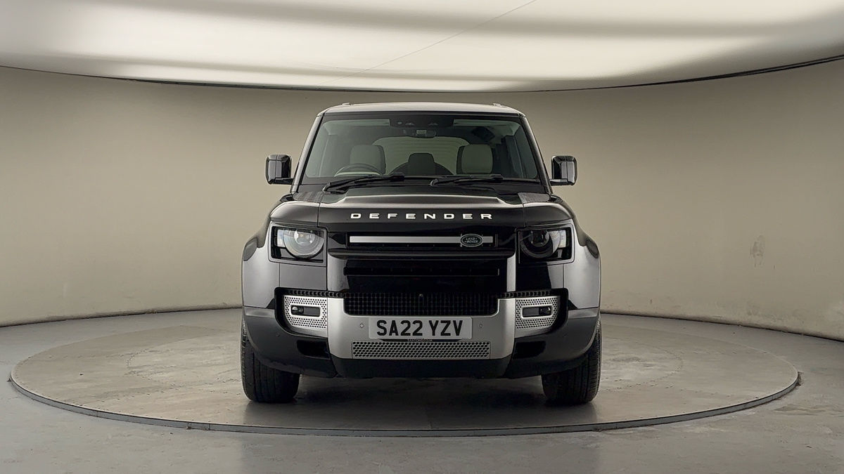 Land Rover Defender 110 Image 3