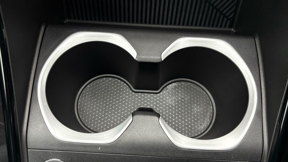 BMW iX1 Image 27