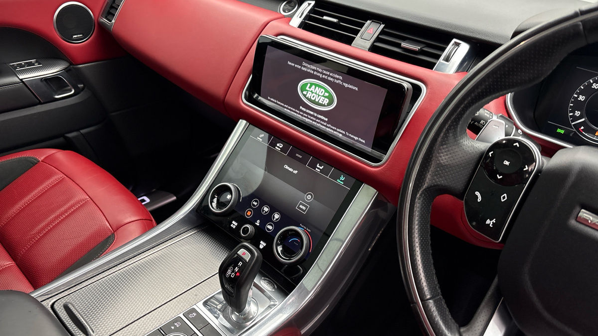 Land Rover Range Rover Sport Image 18