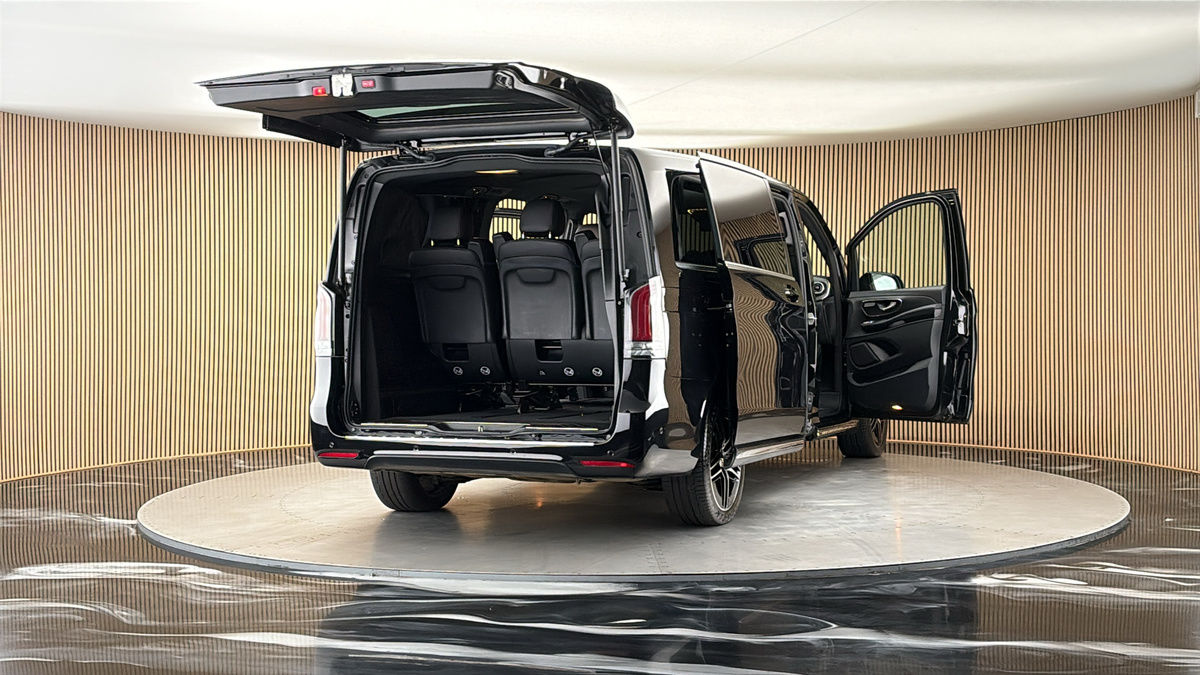 More views of Mercedes-Benz V Class