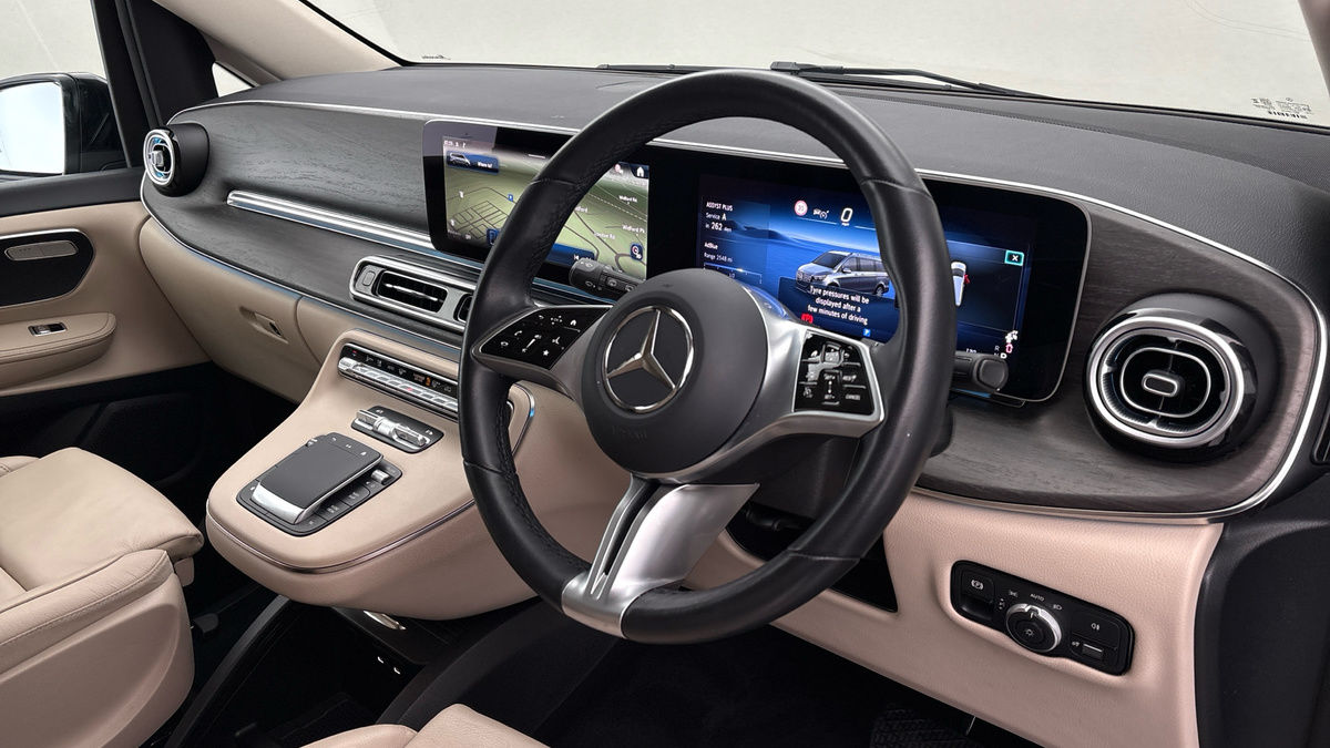 Mercedes-Benz V Class Image 5