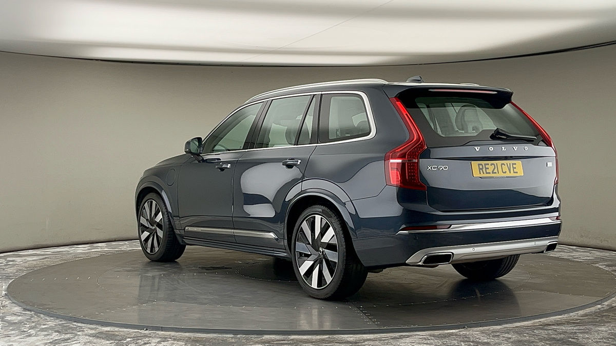 Volvo XC90 Image 2