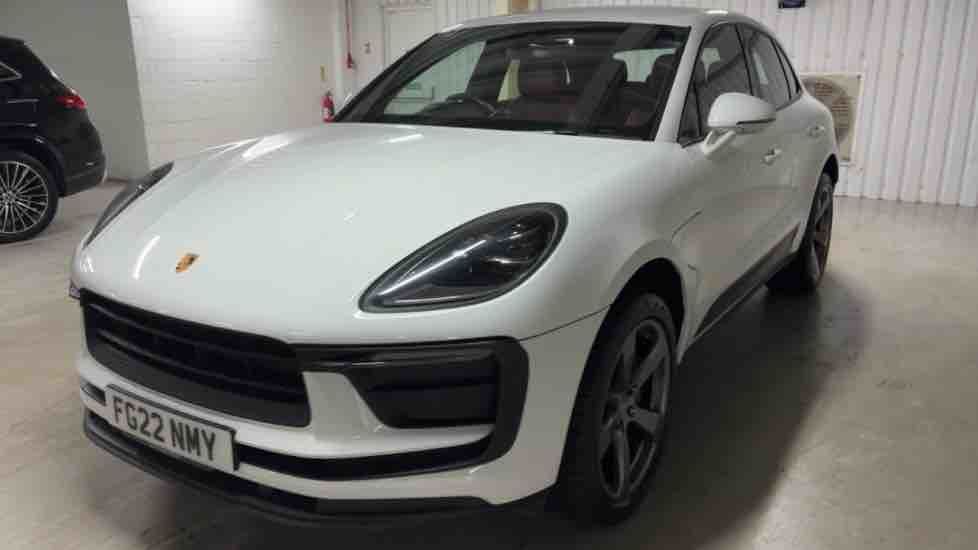 More views of Porsche Macan