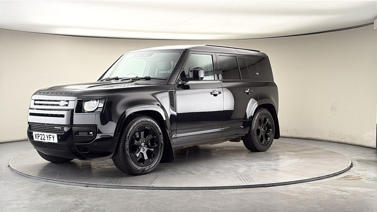 Land Rover Defender 110 Image 20