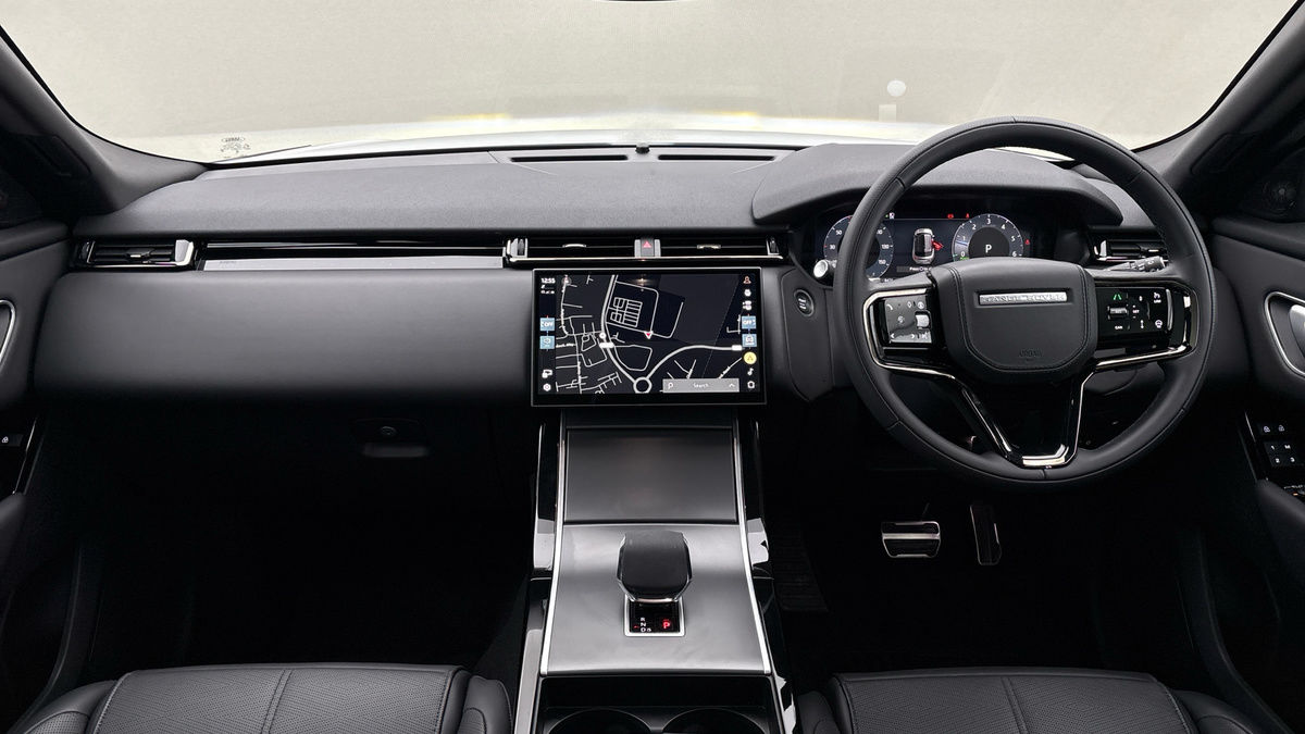 Land Rover Range Rover Velar Image 12